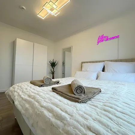 Regency Apartments - Zentrale 50M2 Wohnung I Balkon I Wasserblick I Wifi I Netflix * Hanovre