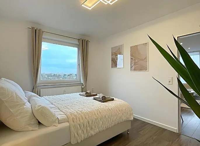 Apartment Regency - Zentrale 50m2 I Balkon I Wasserblick I Wifi I Netflix