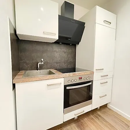 Regency - Zentrale 50m2 I Balkon I Wasserblick I Wifi I Netflix * Hanower