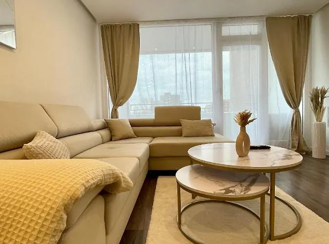 公寓 Regency - Zentrale 50m2 I Balkon I Wasserblick I Wifi I Netflix 汉诺威